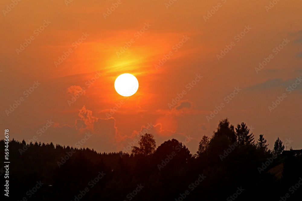Obraz premium Sun goes down