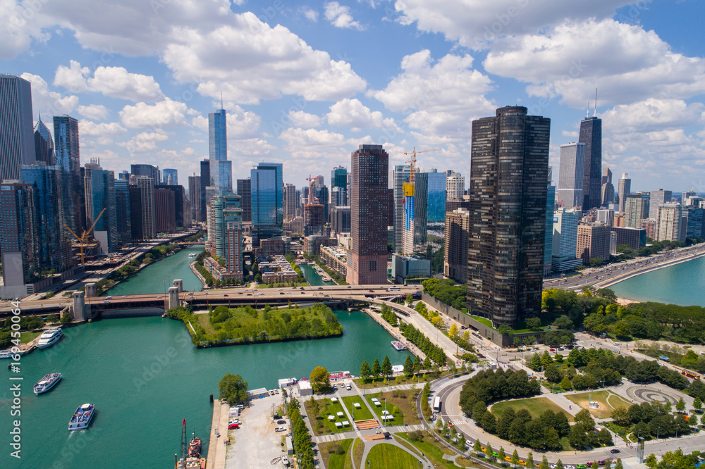 Obraz premium Aerial Chicago Navy Pier i Lake Shore Drive