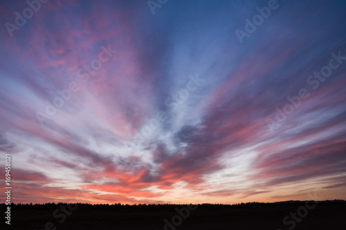 Canvas Print Red clouds at dawn