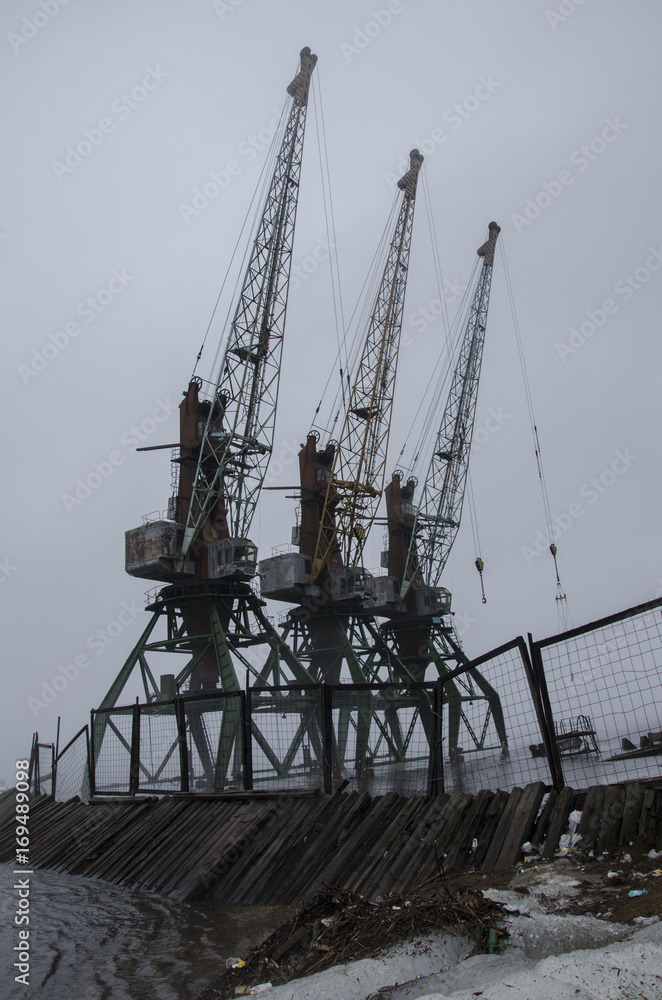 Construction. Lifting crane. 