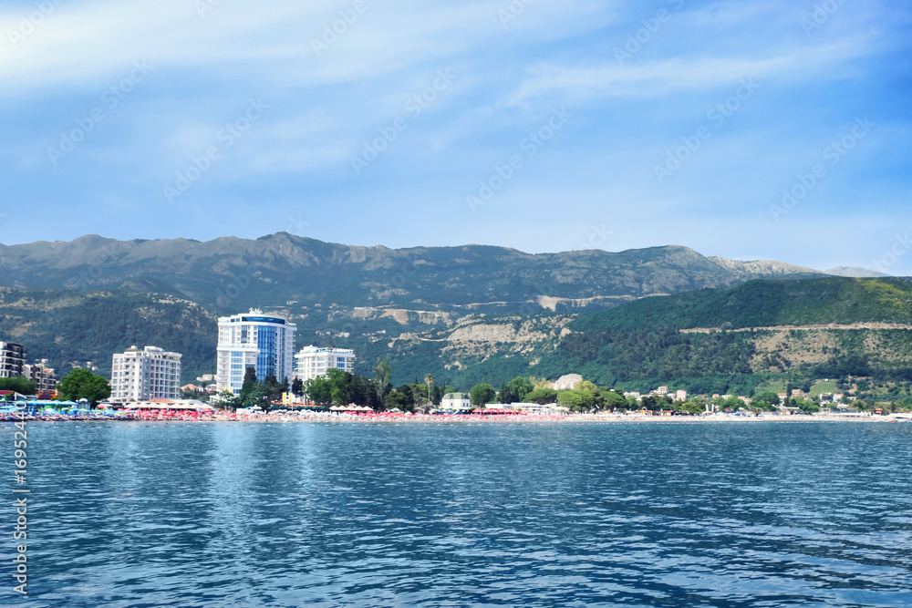 Fototapeta premium Picturesque view of small city on seashore
