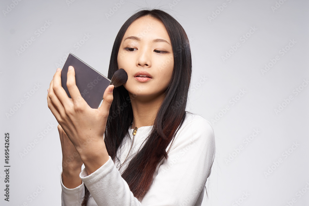 woman does make-up, Asian, makeup woman does make-up, Asian, makeup