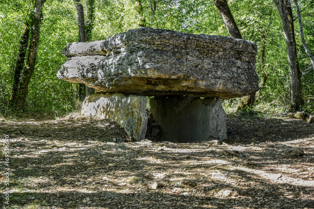 Dolmen de Pech Lapeyre / Limogne-en-Quercy / Lot / Occitanie Dolmen de Pech Lapeyre / Limogne-en-Quercy / Lot / Occitanie