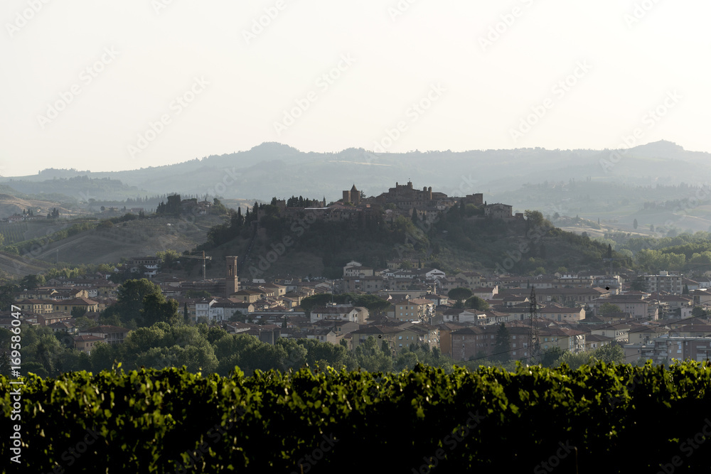 Tuscany village of Certaldo high at dawn