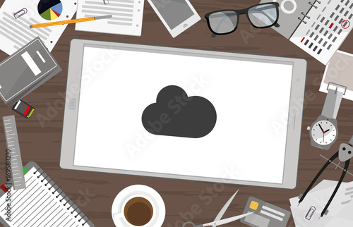Schreibtisch mit Tablet - Wolke
