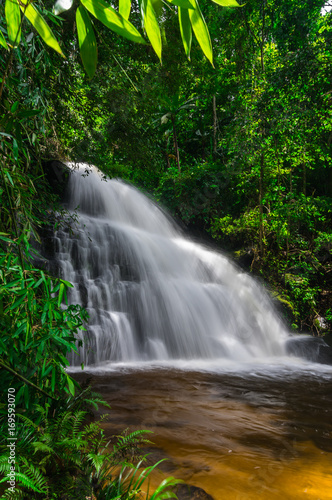 Man Daeng waterfall.