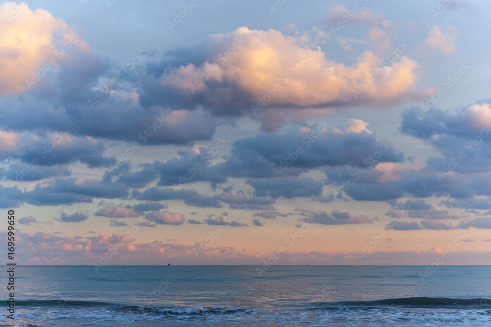 Obraz premium sunset on the sea