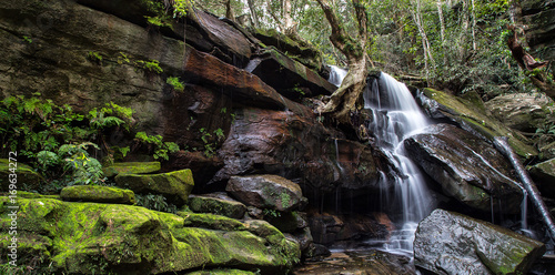 Quadro su tela Somersby Falls - a beautiful waterfall on the NSW central coast, Australia