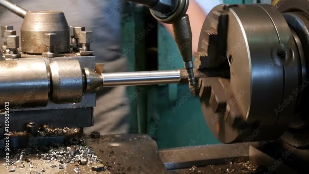 Measuring parts and machining on a lathe Measuring parts and machining on a lathe