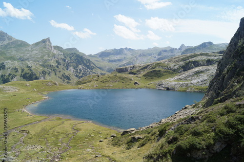Pyrénées, lac, Ossau, montagne, ciel, bleu, pic, vert, lac, Gabas, 