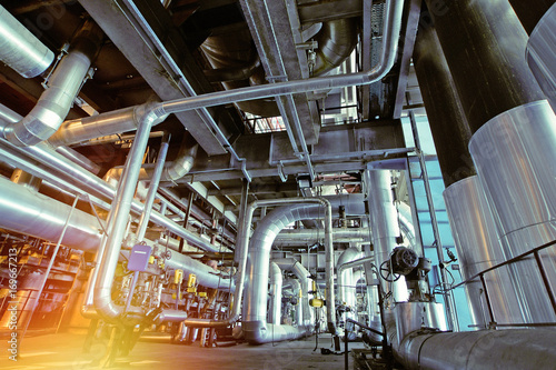 Canvastavla Industrial zone, Steel pipelines and valves