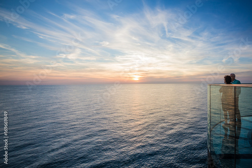 Cruise Sunrise & Sunset