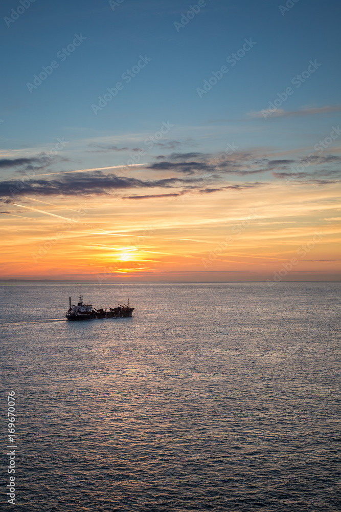 Cruise Sunrise & Sunset