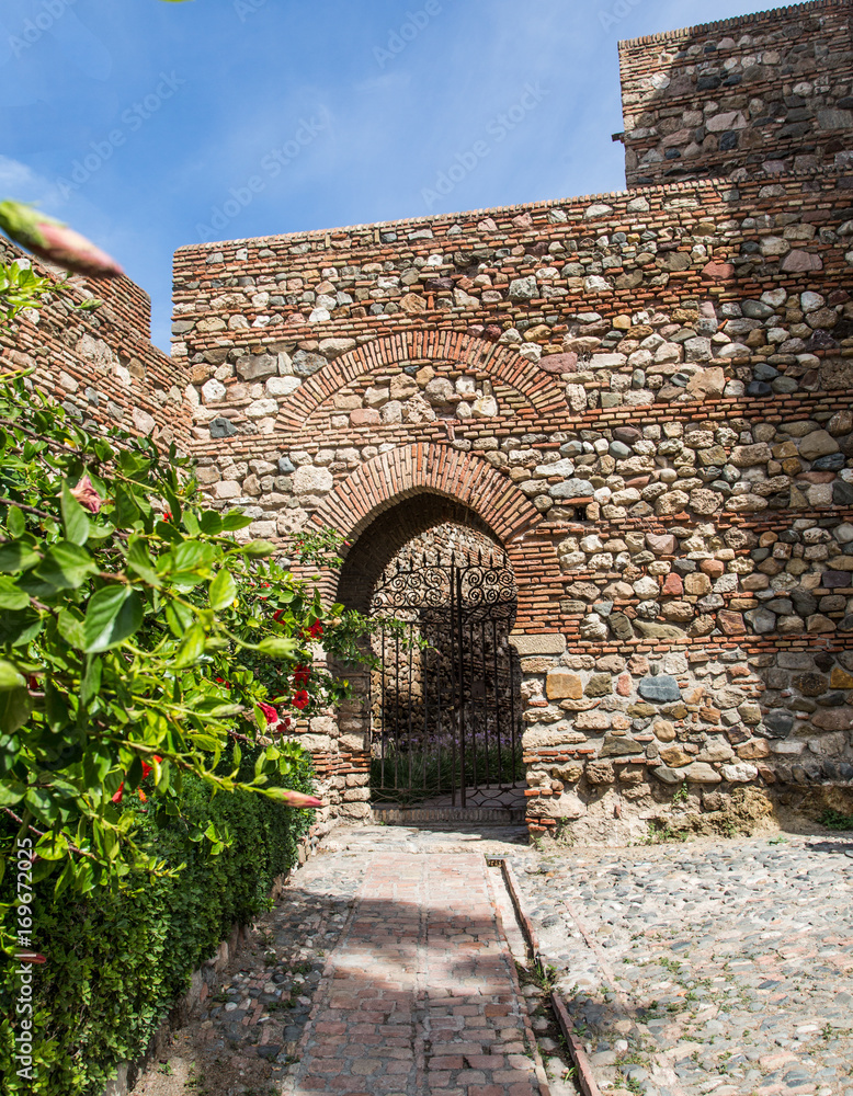 Fototapeta premium Arch in Old Stone Wall