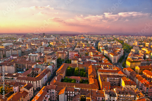 Milano dall'alto photo