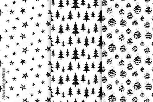 Vector xmas pattern with christmas black trees and stars, toys.