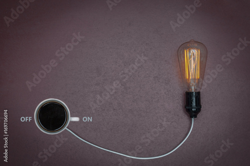 A energia do café, cafeína, conceito de ideia, inspiração, criatividade.