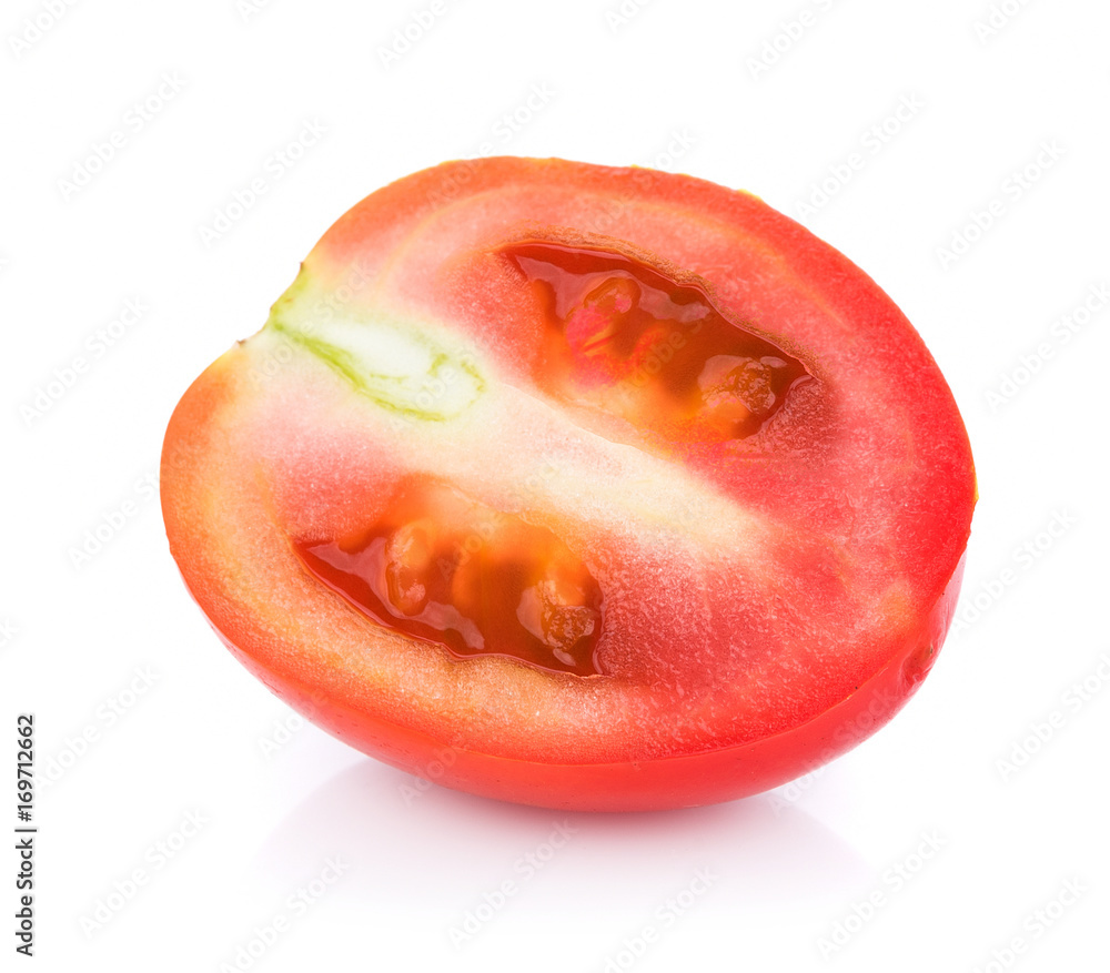 Fototapeta premium tomato isolated on white background