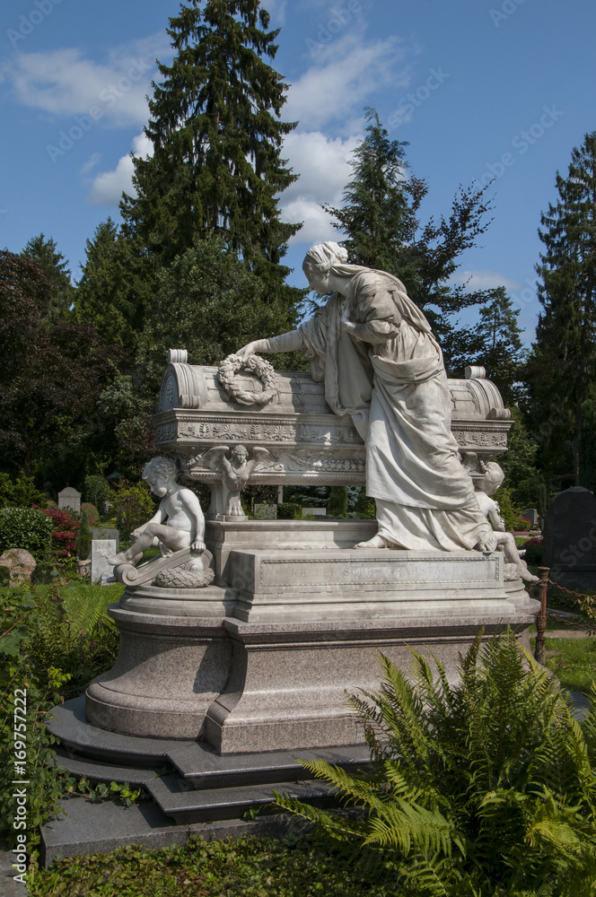 gravesite with art nouveau sculpture