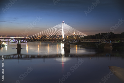 Swietokrzyski bridge Warszawa noc