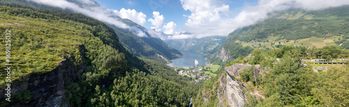 Fjord de Geiranger, Norvège © Pierre Violet