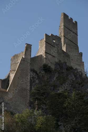 Roccacasale, Chiesa di San Michele Arcangelo e 
Castello medievale De Sanctis
 photo