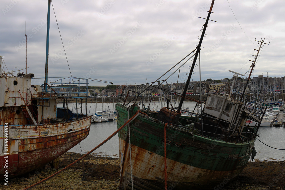 Bateau abandonné Bateau abandonné