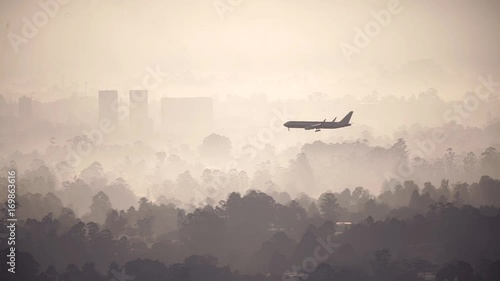 Avión Aterrizando photo