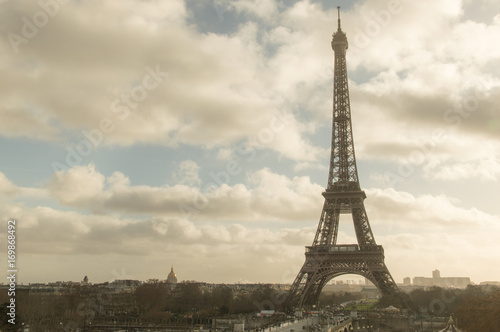 Fototapeta Naklejka Na Ścianę i Meble -  Cityscape of Paris in sepia