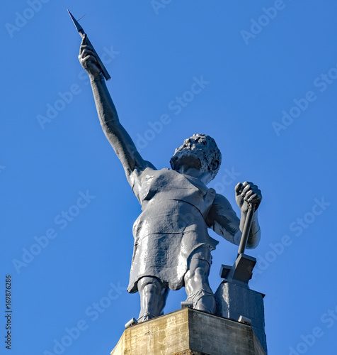 Vulcan Iron state park overlooking the city of Birmingham AL