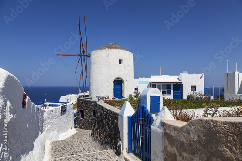 View of the city of Oia. Santorini Island in Greece © vesta48