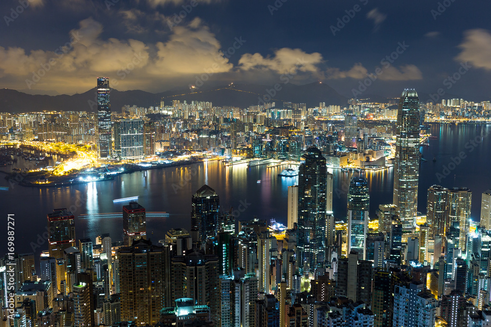 Fototapeta premium Hong Kong skyline at night