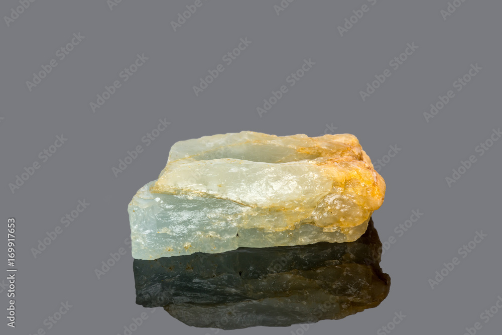 Natural minerals, aquamarine
