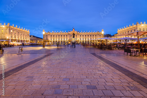 The amazingly beautiful and impressive Place in Nancy at night