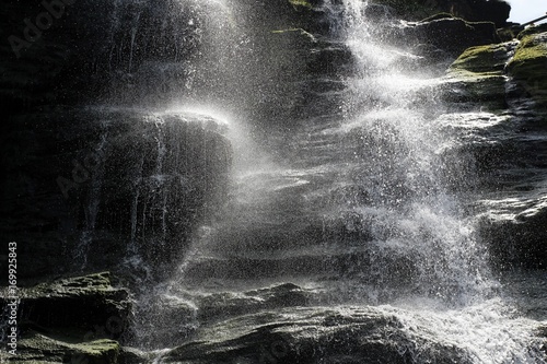 Fototapeta Naklejka Na Ścianę i Meble -  waterfall in Cornwall