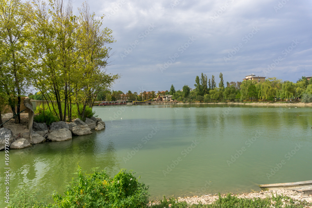 Obraz premium lake with boat landscape