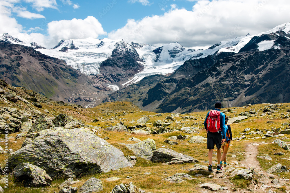 Fototapeta premium trekking in alta montagna - Valfurva. Valtellina (Italy)