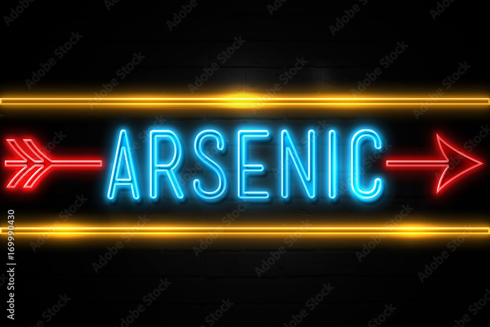 Obraz premium Arsenic - fluorescent Neon Sign on brickwall Front view