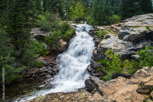 water running 