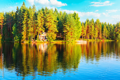 Fototapeta Naklejka Na Ścianę i Meble -  Forest and lake scenery in Finland