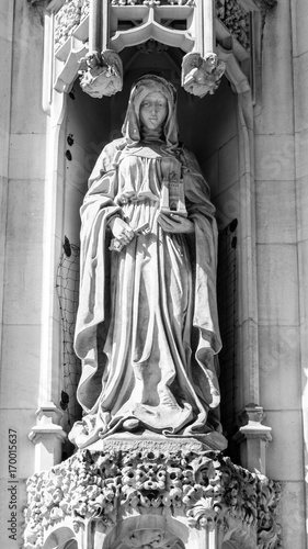 Sculpture on Supreme Court of the United Kingdom D