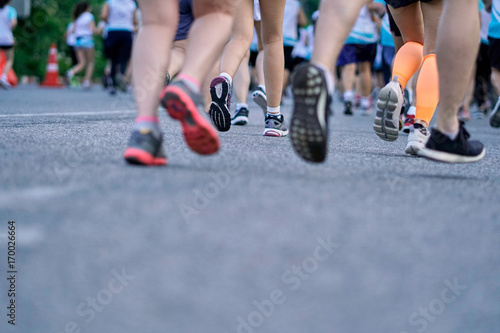 Fototapeta Naklejka Na Ścianę i Meble -  Men, women, run the marathon, race running Marathon