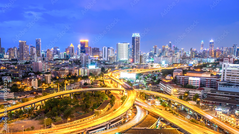 Fototapeta premium road at night in Bangkok city , Thailand.
