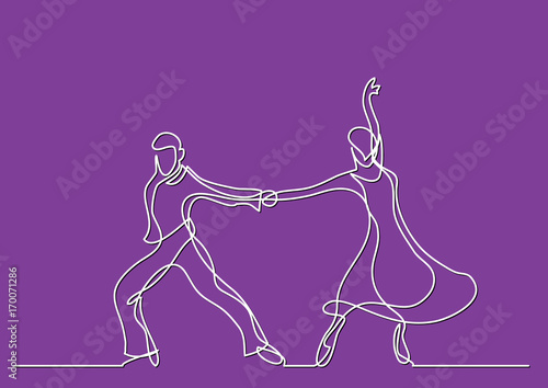 continuous line drawing of dancing couple