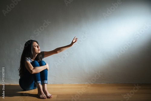 Картината върху платно battered abused woman concept of lonely victim