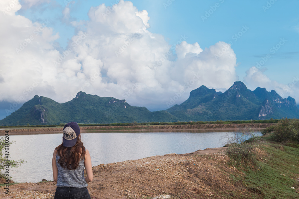 women see mountain view