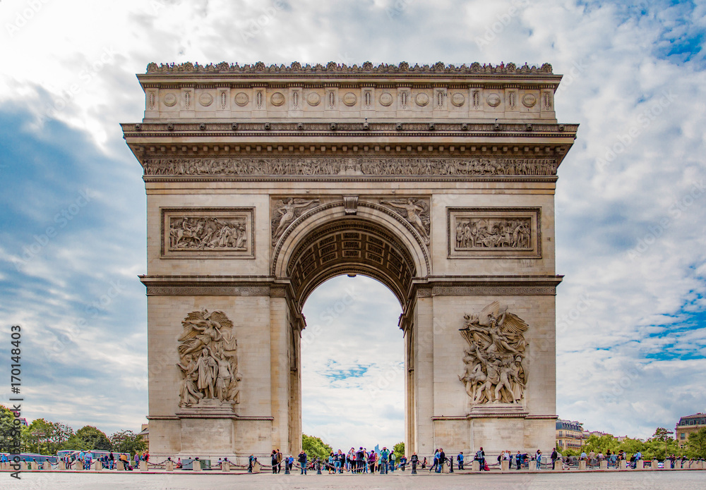 Obraz premium arc de triomphe à Paris sur les Champs Elysées 