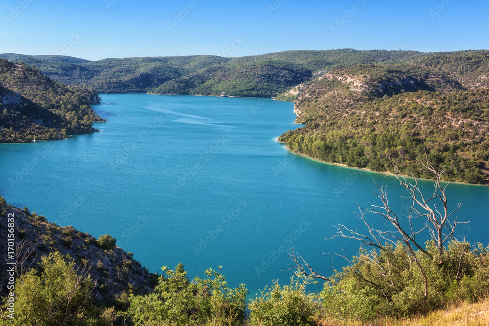 Lake Esparron (lac Esparron de Verdon), one of the five lakes of the Verdon Gorge National Park. Beautiful daytime landscape, popular tourist destination in Provence, Alpes-de-Haute-Provence, France