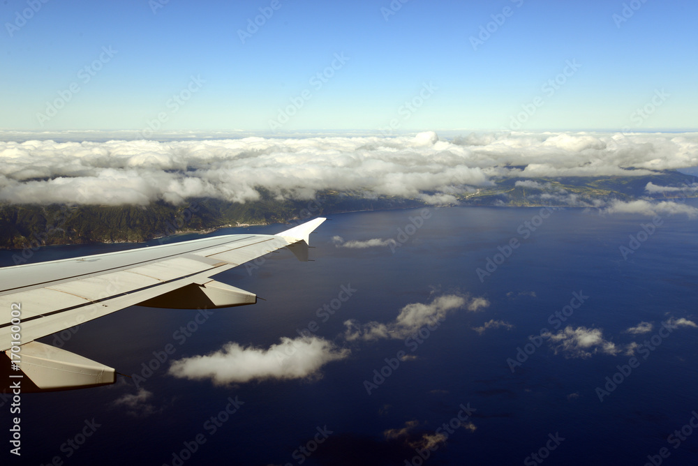 Anflug auf Ponta Delgada (Azoren) Anflug auf Ponta Delgada (Azoren)