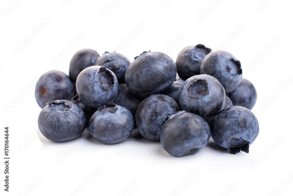 Blueberries with leaves Blueberries with leaves